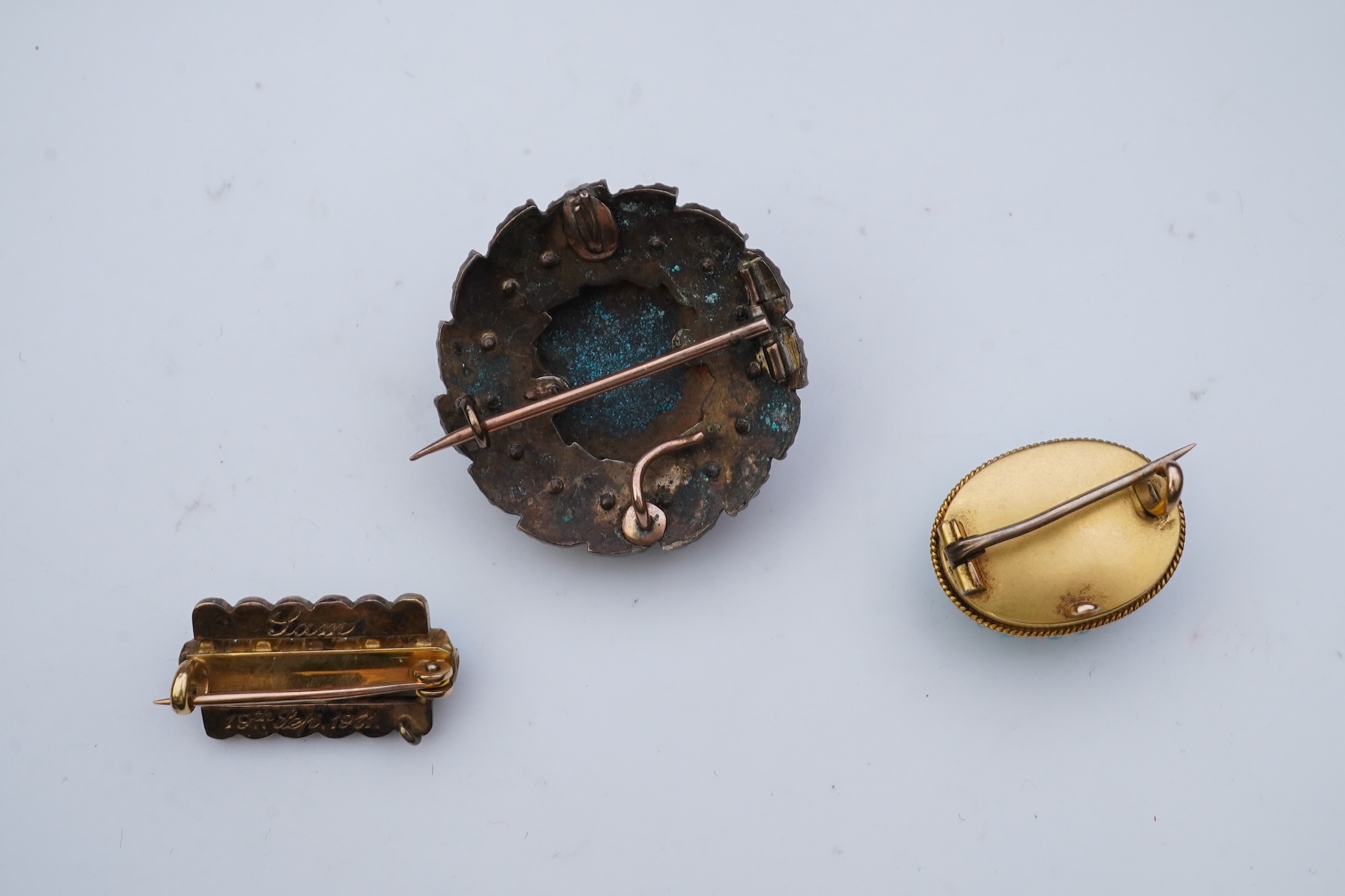 Three brooches, 19th/early 20th century